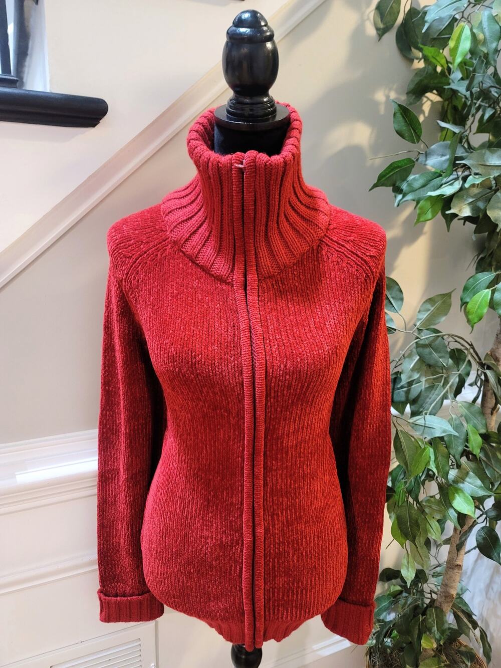 Carolyn Taylor Cardigan Sweater Women's Small Red Ribbed Collar Front Zipper